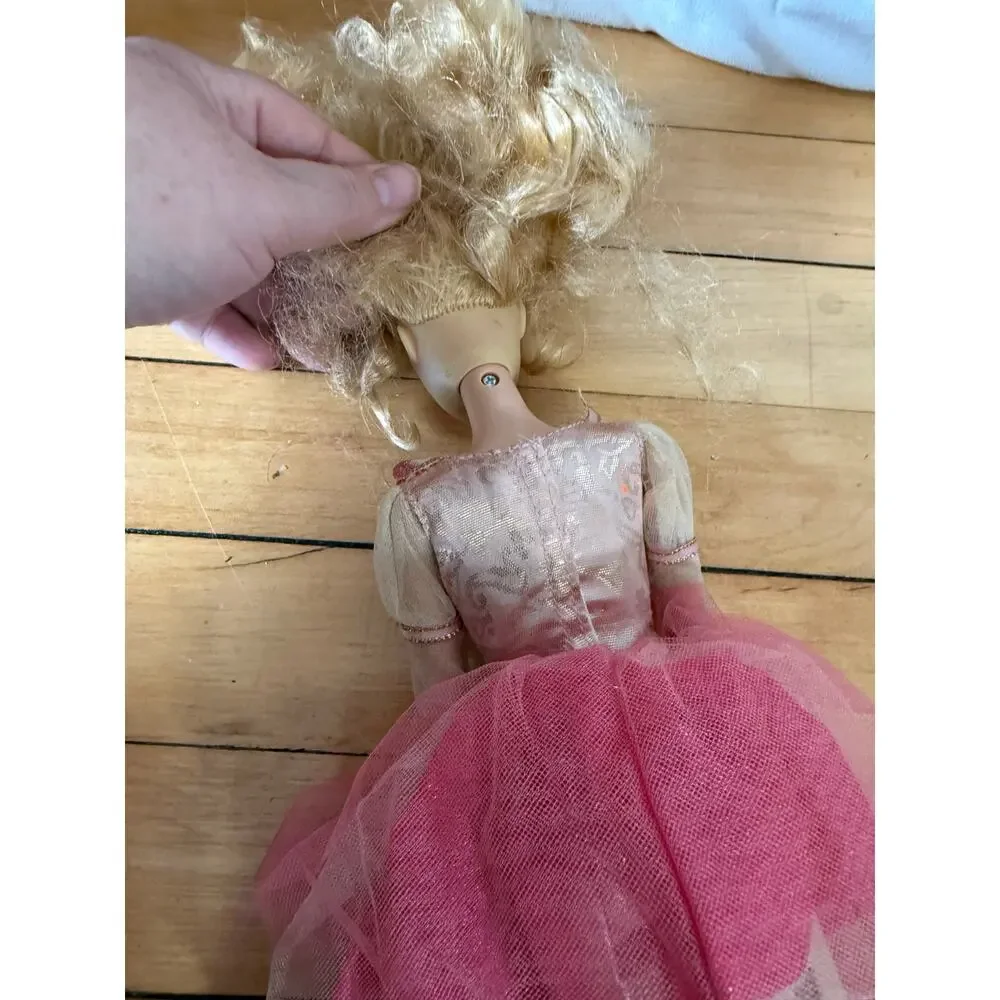 Vintage 1999 Dancing Princess‎ Genevieve Barbie Doll 15”